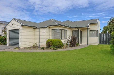 Photo of property in 175 Wellesley Road, Napier South, Napier, 4110