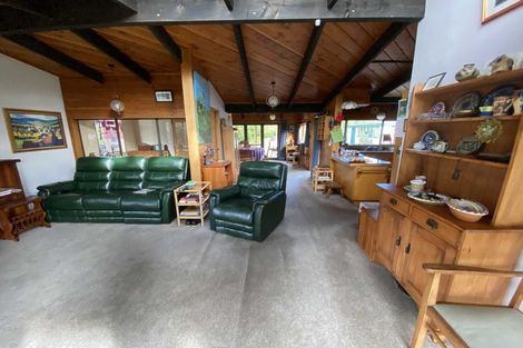 Photo of property in 15 Clare Street, Cambridge, 3434