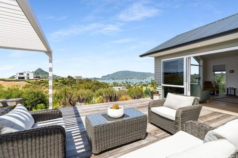 Photo of property in 17 Azimuth Road, Tairua, 3508