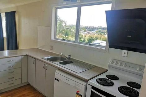 Photo of property in 41 Triangle Road, Massey, Auckland, 0614