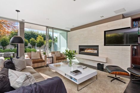 Photo of property in 26 Peacock Street, Christchurch Central, Christchurch, 8013