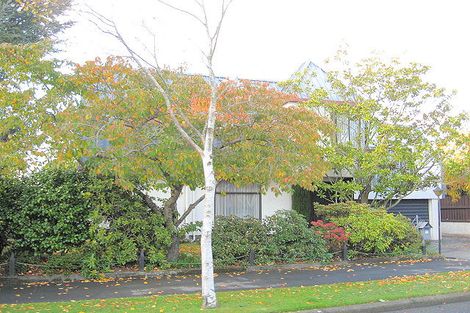 Photo of property in 4 Camelot Street, Ilam, Christchurch, 8041