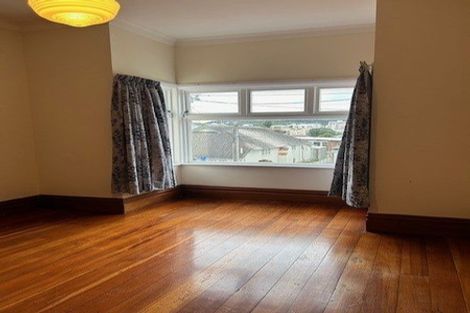 Photo of property in 2 Stanley Street, Berhampore, Wellington, 6023