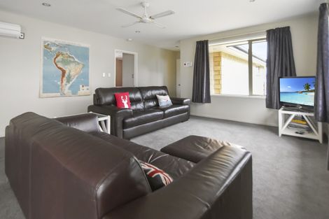 Photo of property in 14 Irishman Drive, Twizel, 7901