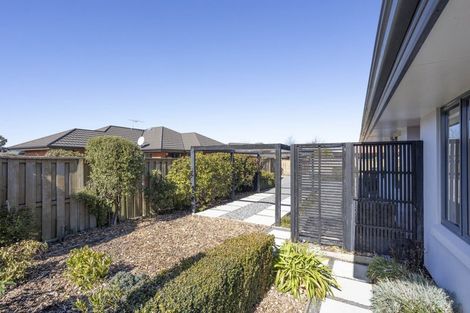 Photo of property in 52 Mahlet Street, Northwood, Christchurch, 8051