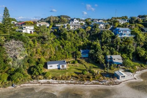 Photo of property in 57-59 Seaview Road, Paremata, Porirua, 5024