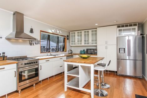 Photo of property in 3/427 Don Buck Road, Massey, Auckland, 0614