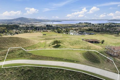 Photo of property in 4 Jojos Way, Lynmore, 3076