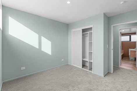 Photo of property in 8b Mackworth Street, Woolston, Christchurch, 8062