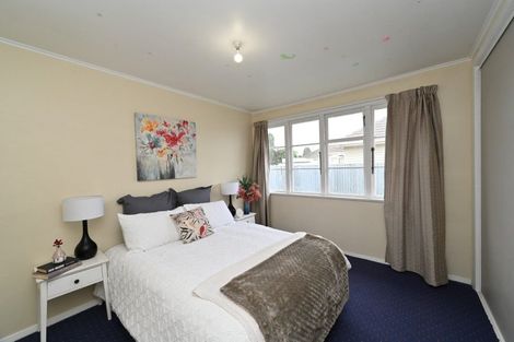 Photo of property in 37 Constable Crescent, Onekawa, Napier, 4110