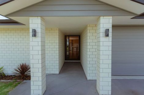 Photo of property in 13 Halifax Drive, Waipu, 0510