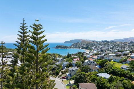Photo of property in 38 View Road, Titahi Bay, Porirua, 5022