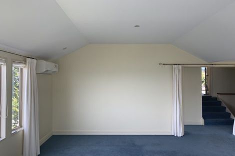 Photo of property in 86 Mount Pleasant Road, Mount Pleasant, Christchurch, 8081