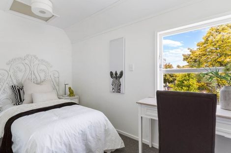 Photo of property in 1/6 Griffen Road, Mount Roskill, Auckland, 1041