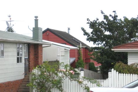 Photo of property in 2/292 Rangatira Road, Beach Haven, Auckland, 0626