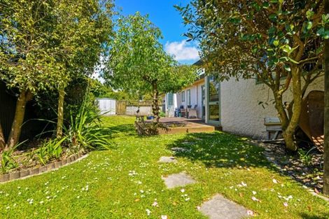 Photo of property in 32 Caroline Crescent, Highbury, Palmerston North, 4412