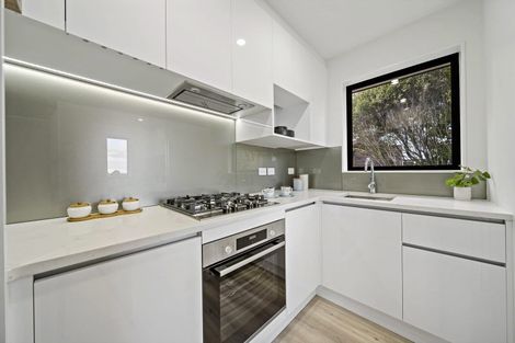 Photo of property in 11 Tawapou Close, Massey, Auckland, 0614