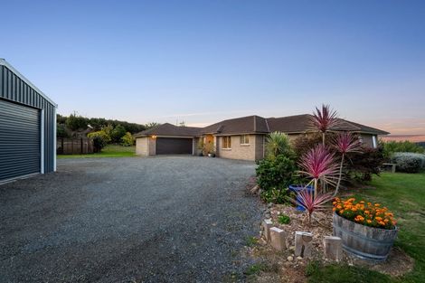 Photo of property in 122d Forestry Road, Waitoki, Kaukapakapa, 0871