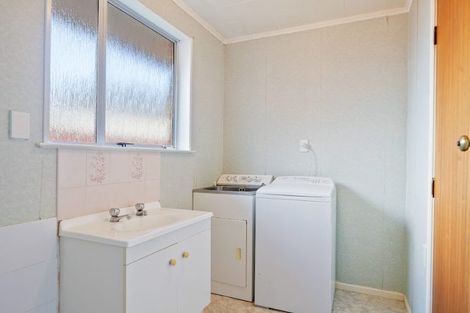 Photo of property in 74b Golders Road, Elderslea, Upper Hutt, 5018