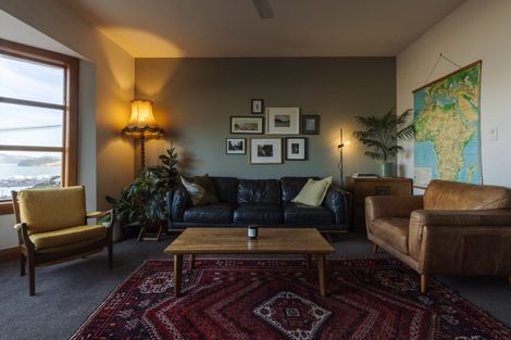 Photo of property in 2 Selwyn Road, Lyttelton, 8082