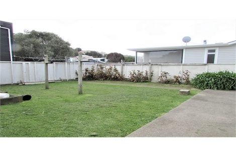 Photo of property in 4/110 Clyde Street, Island Bay, Wellington, 6023