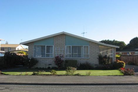 Photo of property in 16 Flatman Crescent, Geraldine, 7930