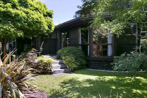 Photo of property in 8 Aubrey Crescent, Rainbow Point, Taupo, 3330