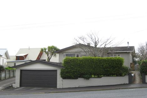 Photo of property in 5 Ngaio Street, Strandon, New Plymouth, 4312