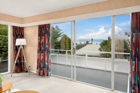 Photo of property in 8 Kensington Place, Richmond Heights, Taupo, 3330
