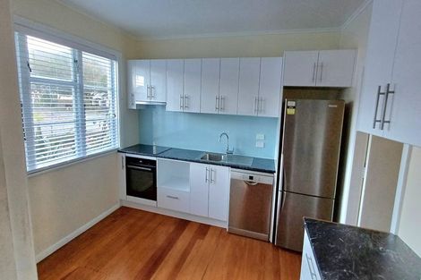 Photo of property in 5 Cressy Street, Waterloo, Lower Hutt, 5011