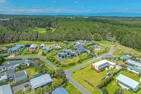 Photo of property in 45 Te Kiri Street, Himatangi Beach, Foxton, 4891