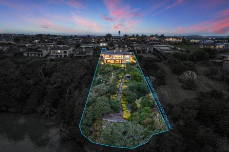 Photo of property in 2/22 Falstaff Place, Half Moon Bay, Auckland, 2012