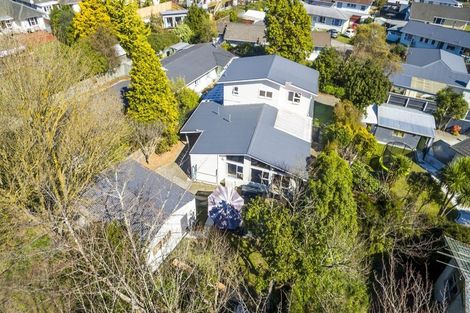 Photo of property in 43 Burns Grove, Trentham, Upper Hutt, 5018