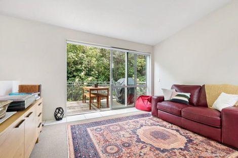 Photo of property in 6/2 Onslow Road, Khandallah, Wellington, 6035