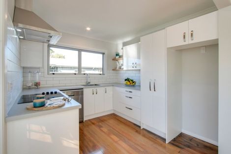 Photo of property in 12 Flanders Avenue, Onekawa, Napier, 4110