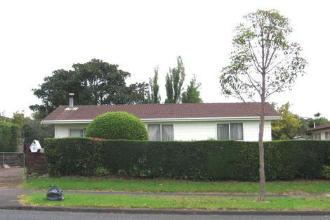 Photo of property in 28 Luanda Drive, Ranui, Auckland, 0612