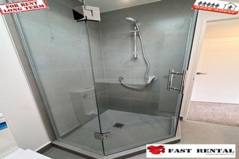 Photo of property in 1 Tawatawa Street, Long Bay, Auckland, 0630