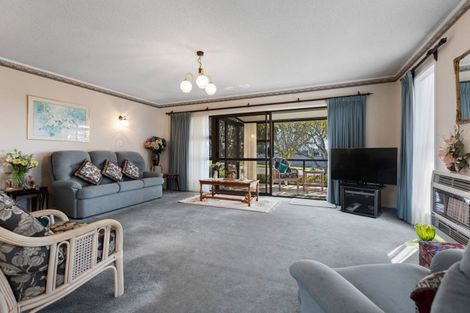 Photo of property in 14 Poplar Grove, Whalers Gate, New Plymouth, 4310
