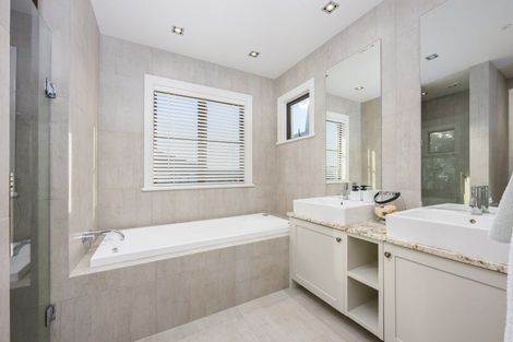 Photo of property in 9 St Andrews Way, Albany, Auckland, 0632