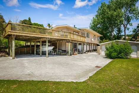 Photo of property in 59 Stillwater Crescent, Stillwater, Silverdale, 0993