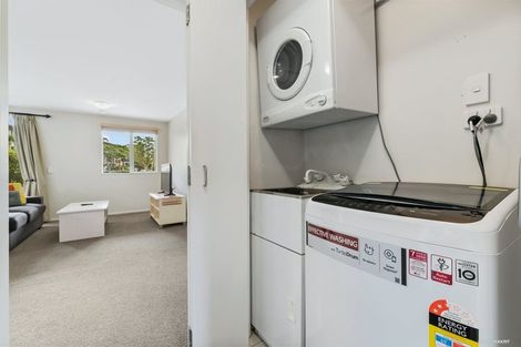 Photo of property in 1/1 Opito Way, East Tamaki, Auckland, 2013