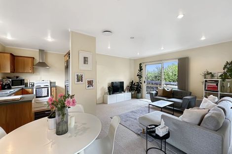 Photo of property in 1/49 Strid Road, Te Atatu South, Auckland, 0610