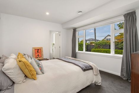 Photo of property in 98 Hamilton Avenue, Ilam, Christchurch, 8041