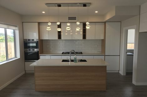 Photo of property in 10 Gunn Way, Hobsonville, Auckland, 0616