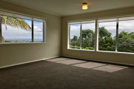 Photo of property in 3 Hillside Crescent North, Leigh, Auckland, 0985