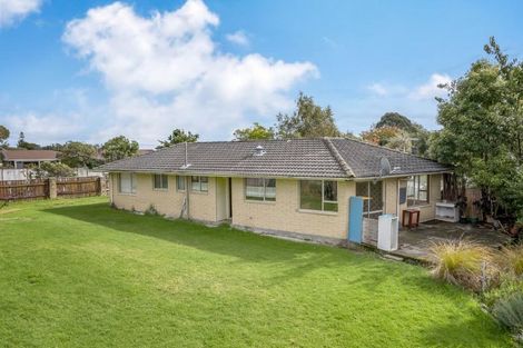 Photo of property in 72 Belvedere Avenue, Waikanae, 5036