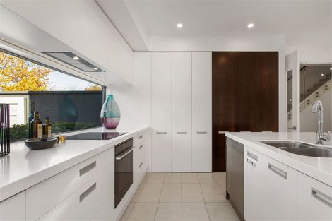 Photo of property in 45 Garreg Road, Bryndwr, Christchurch, 8052