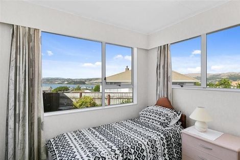 Photo of property in 42 Rangituhi Crescent, Takapuwahia, Porirua, 5022