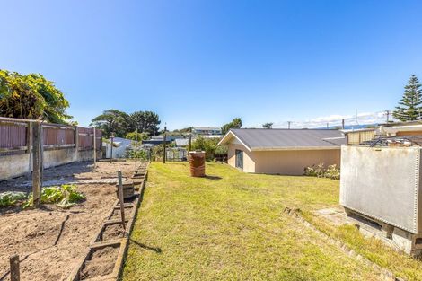 Photo of property in 31 Gawler Street, Te Horo Beach, Otaki, 5581