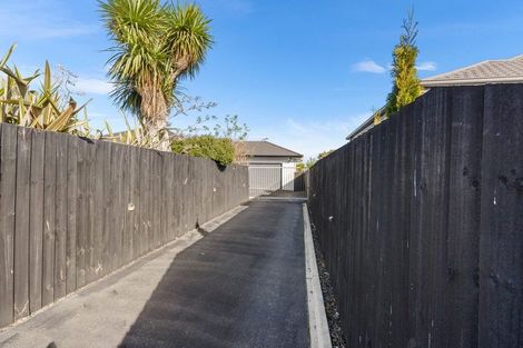 Photo of property in 10 Brightstone Crescent, Aranui, Christchurch, 8061